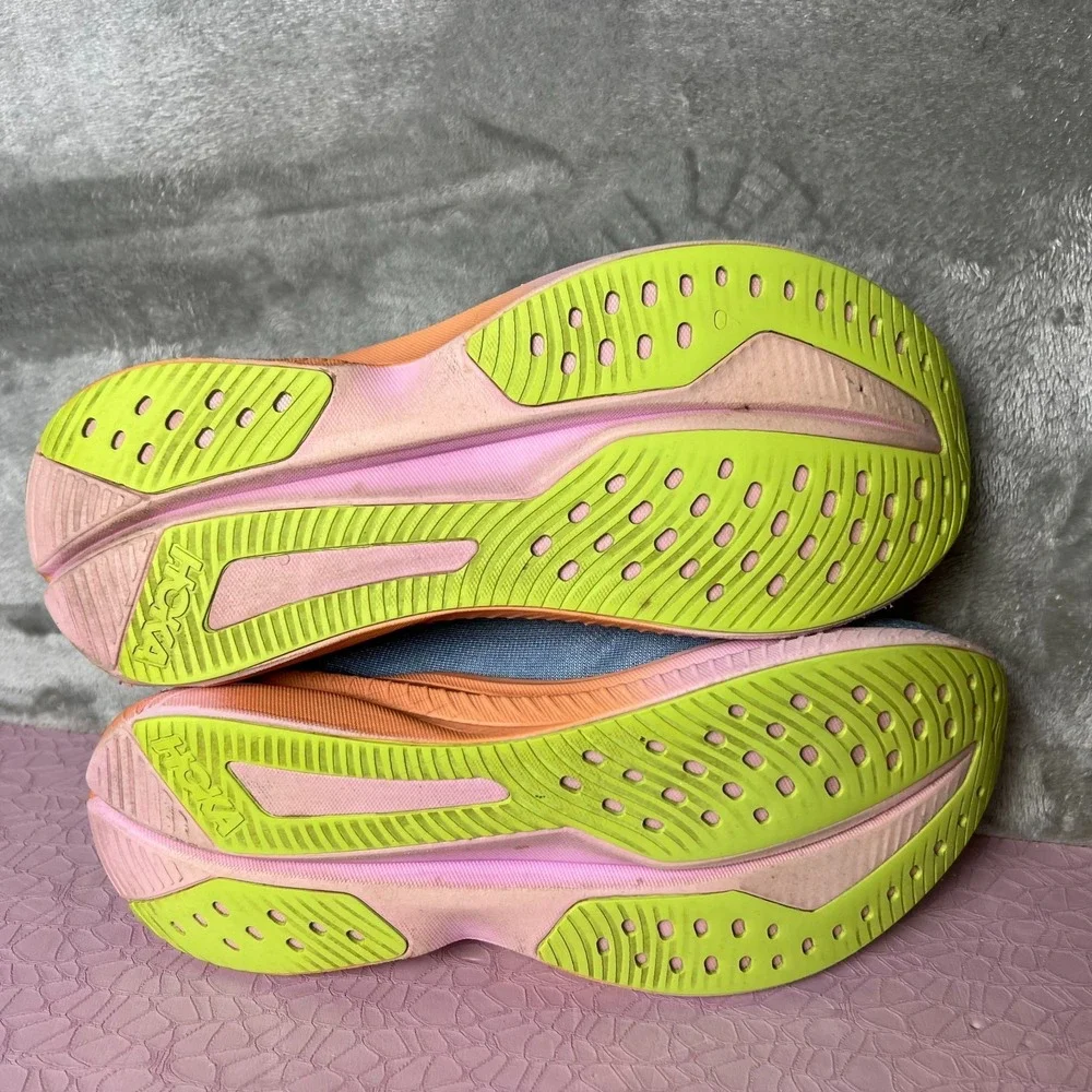 Hoka One One Mach 6 Running Shoes Womens Size 10.5B Logo Comfort Low Top 1147810
